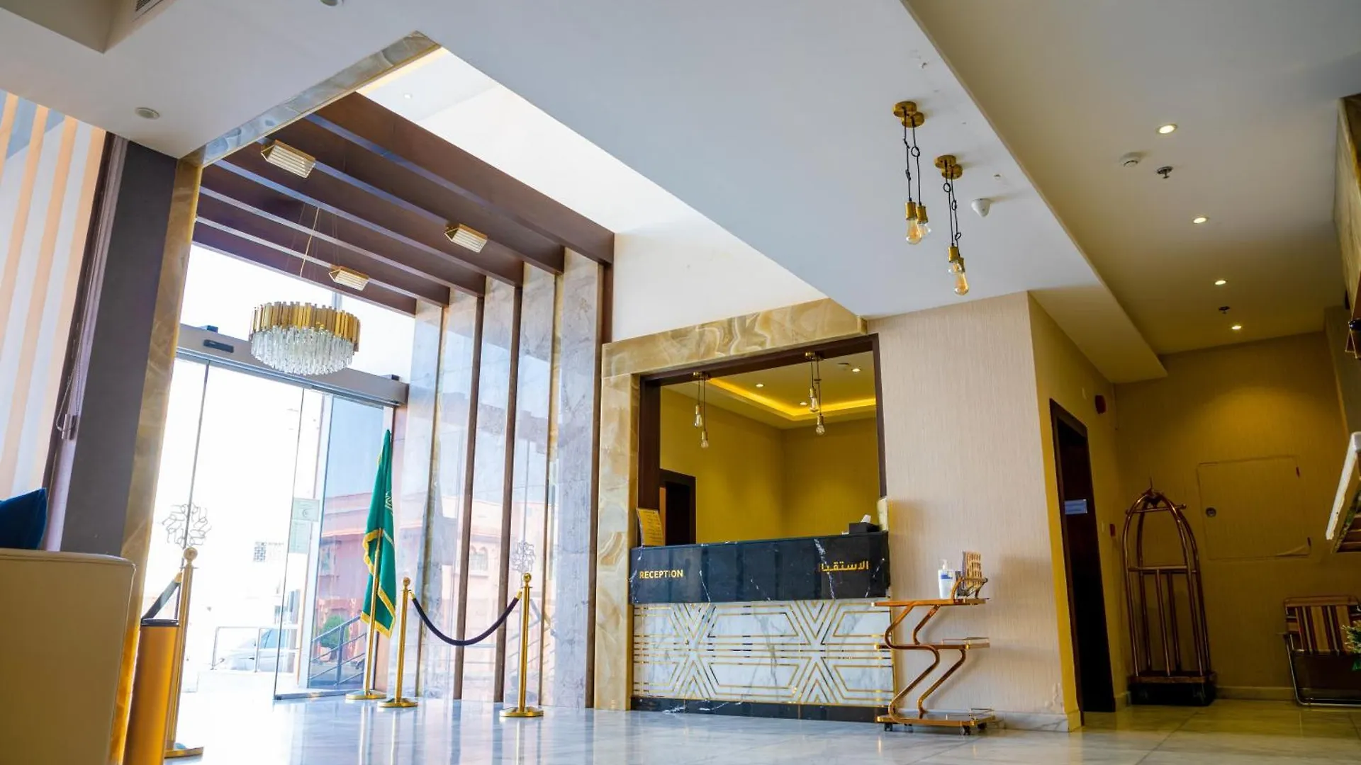 Apartahotel Suits Hotel تشغيل مؤسسه سويت لتشغيل الفنادق Yidda Arabia Saudí